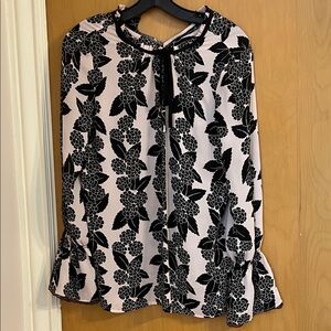 Chic Black Floral Women's Blouse